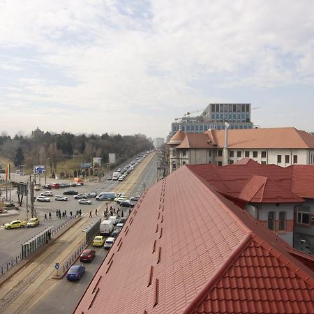 Hotel Tineretului Bucarest Esterno foto